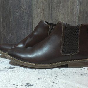 JF J.Ferrar Men’s Size 8.5M